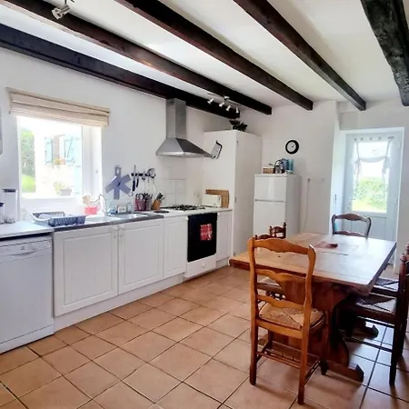Holiday home Lavandes Et Roses